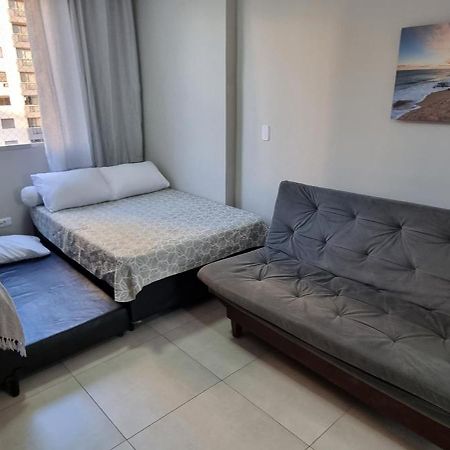 Apartamento Kit Praia Grande Na Guilhermina Frente Mar Apartment Bagian luar foto